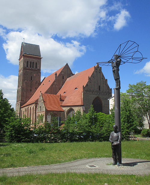 Marienkirche & Lilienthaldenkmal